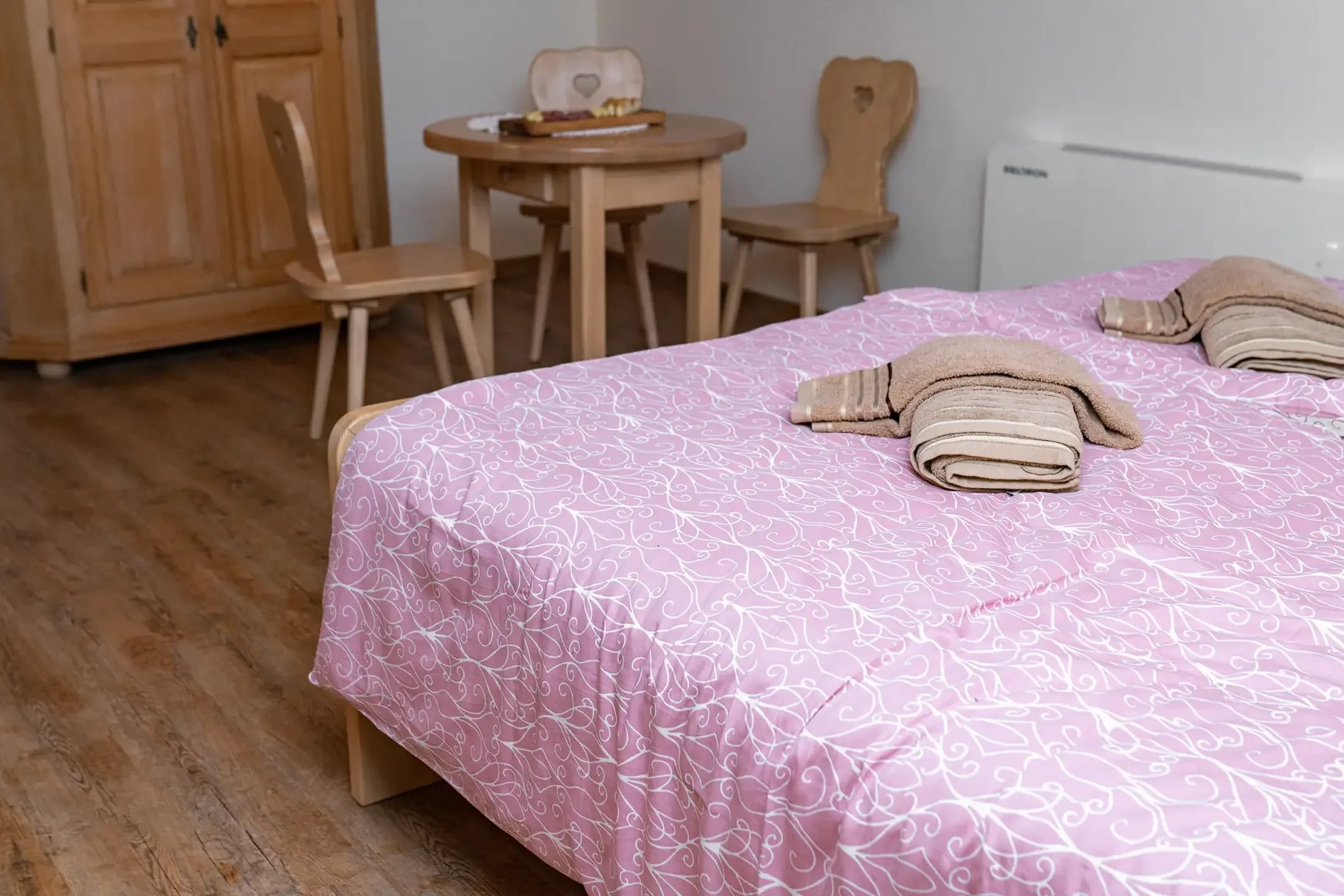 Soba stara hiša 3 – Gostišče Močivnik
